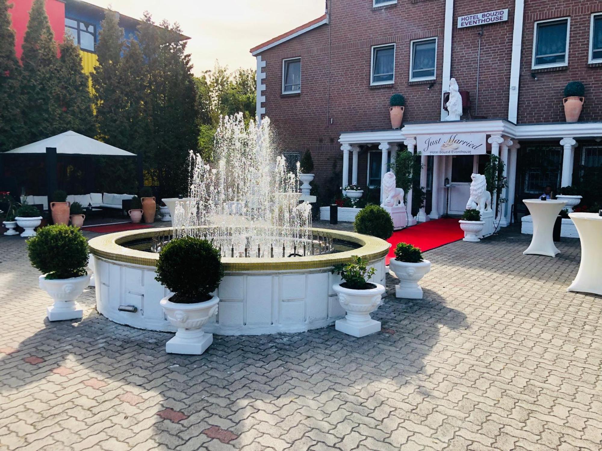 Hotel Bouzid - Латцен Экстерьер фото