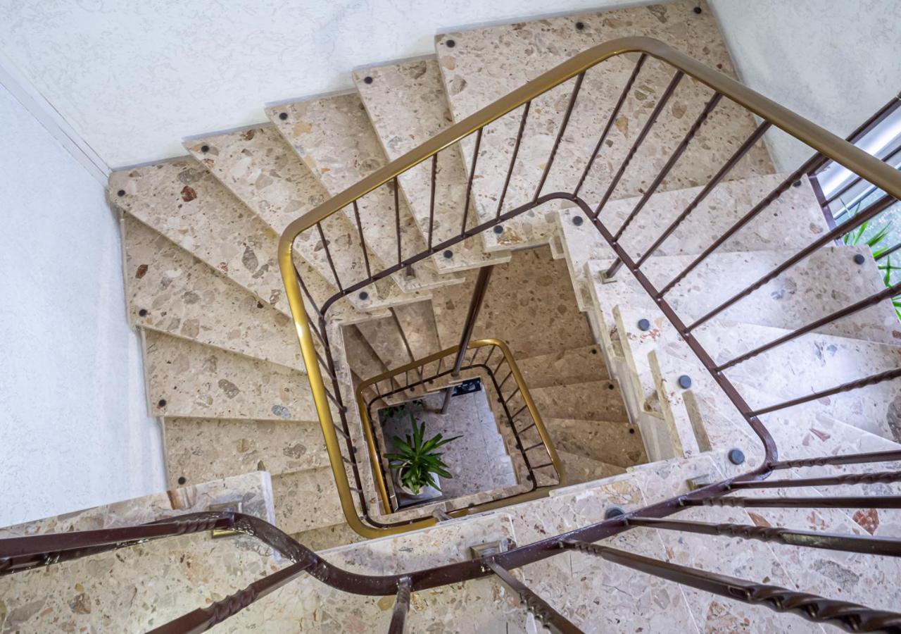 Hotel Bouzid - Латцен Экстерьер фото